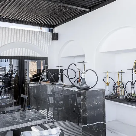 Tagoo Black Mykonos Hotel 4*