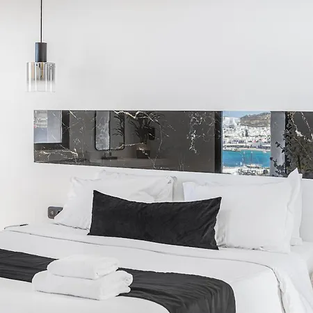 Tagoo Black Mykonos 4*