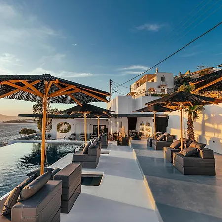 Hotel Tagoo Black Mykonos 4*