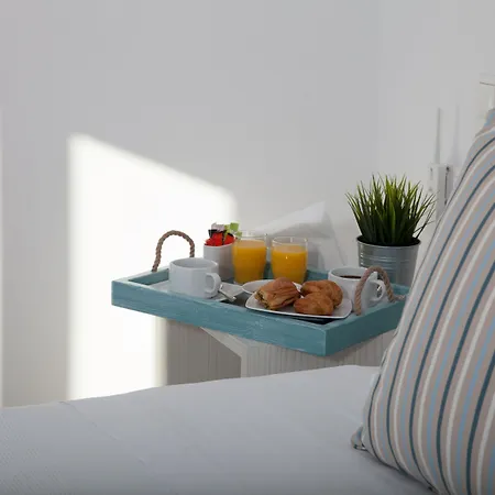 Hotel Tagoo Black Mykonos 4*