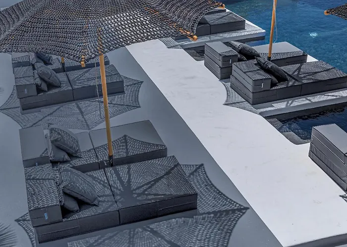 酒店 Tagoo Black Mykonos 4*