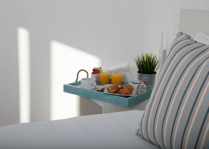 Ξενοδοχείο Tagoo Black Mykonos 4*