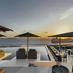 Hotel Tagoo Black Mykonos 4*