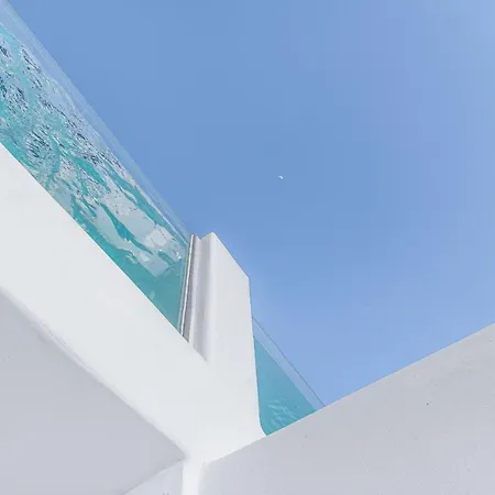 Hotel Tagoo Black Mykonos 4*