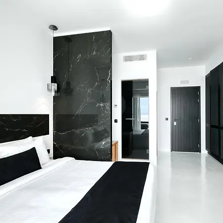 Tagoo Black Mykonos Hotel 4*