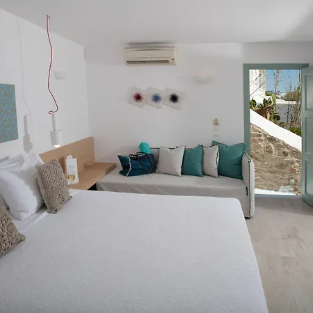 Tagoo Black Mykonos 4*
