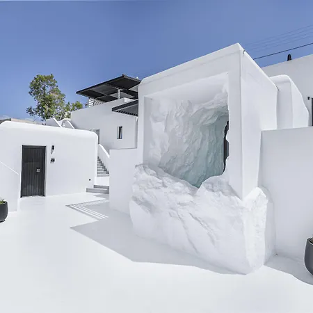 Tagoo Black Mykonos
