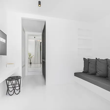 Hotel Tagoo Black Mykonos 4*