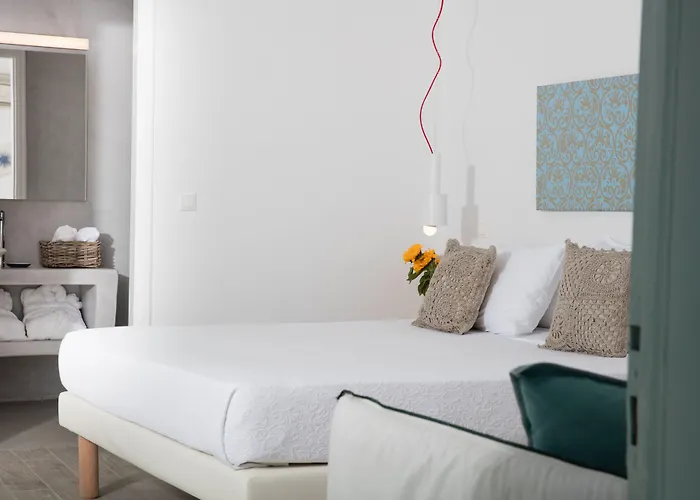 Tagoo Black Mykonos Hotel