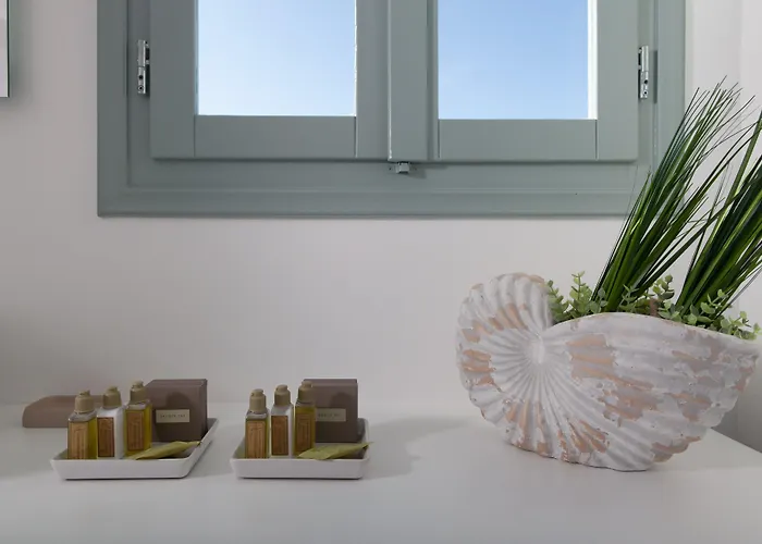 Tagoo Black Mykonos 4*